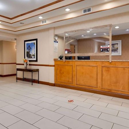 Best Western Executive Inn - Latta Berrys Crossroads Exteriér fotografie