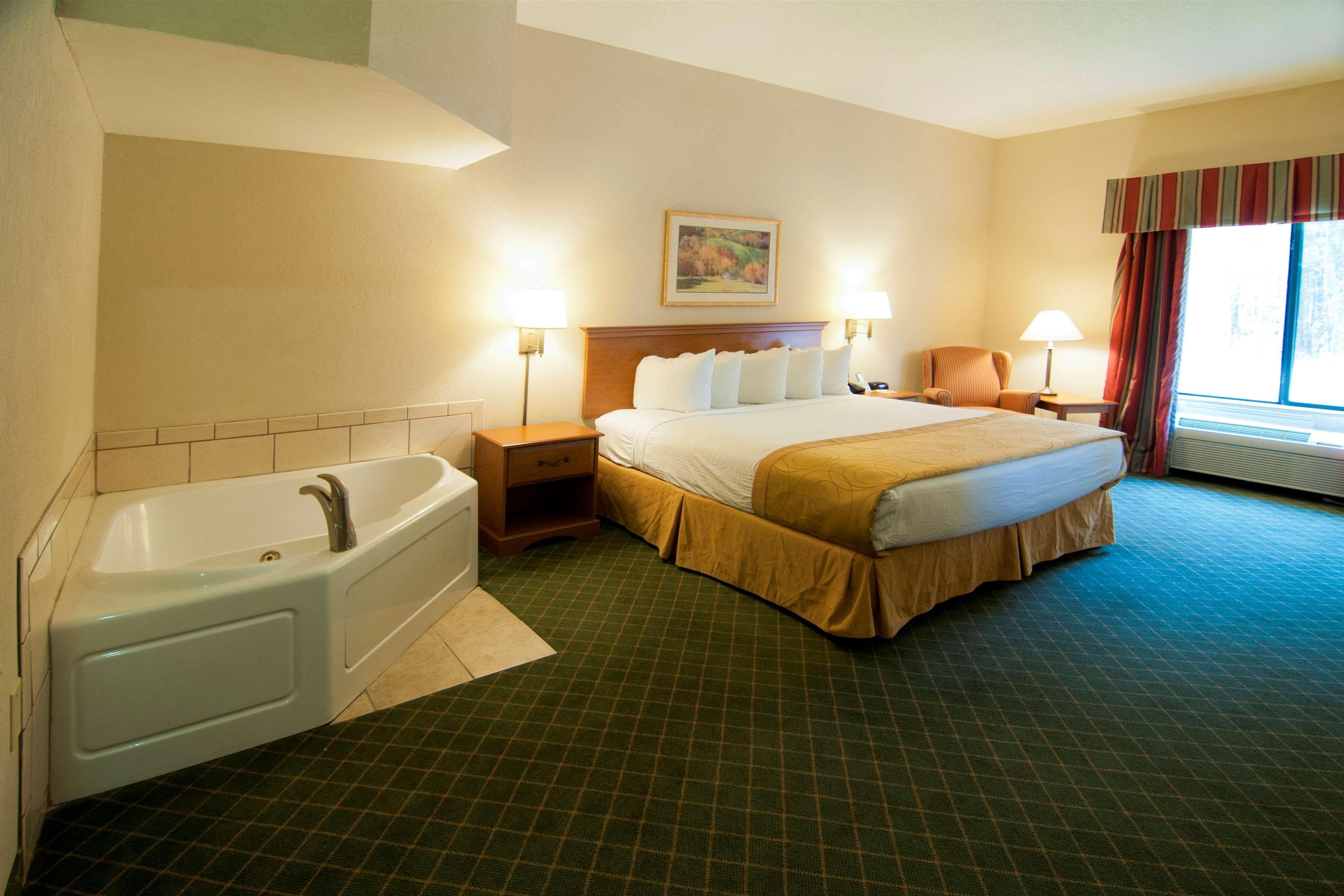 Best Western Executive Inn - Latta Berrys Crossroads Exteriér fotografie