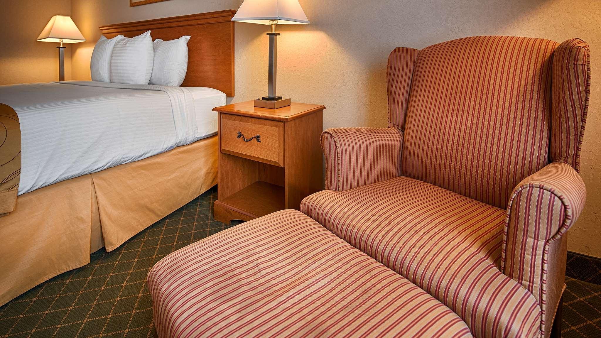 Best Western Executive Inn - Latta Berrys Crossroads Exteriér fotografie